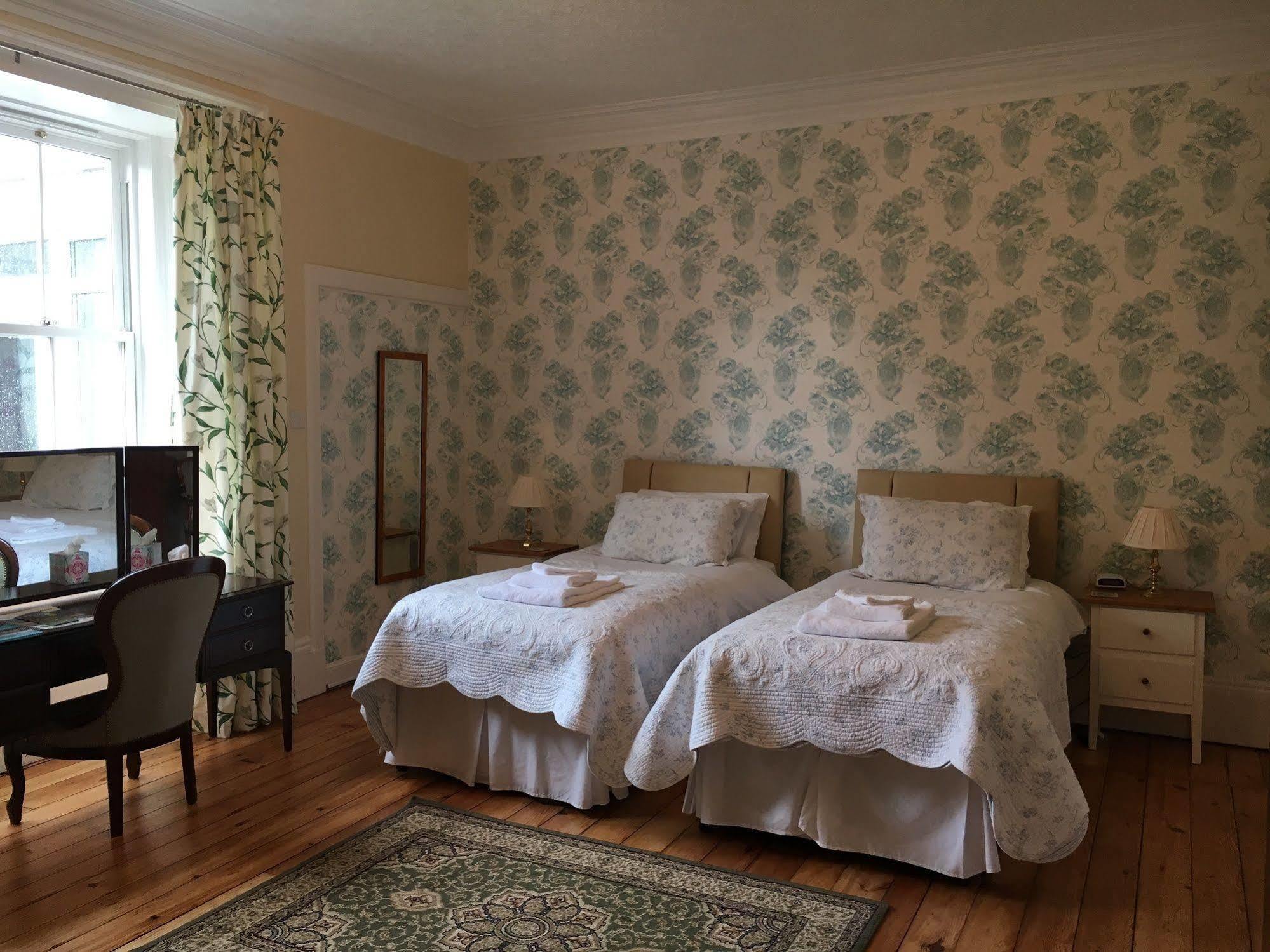 Cawdor House B&B Нэрн Экстерьер фото
